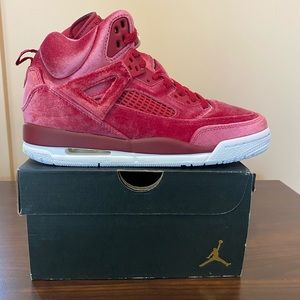 New Jordan Spizike GS red velvet 535712-600